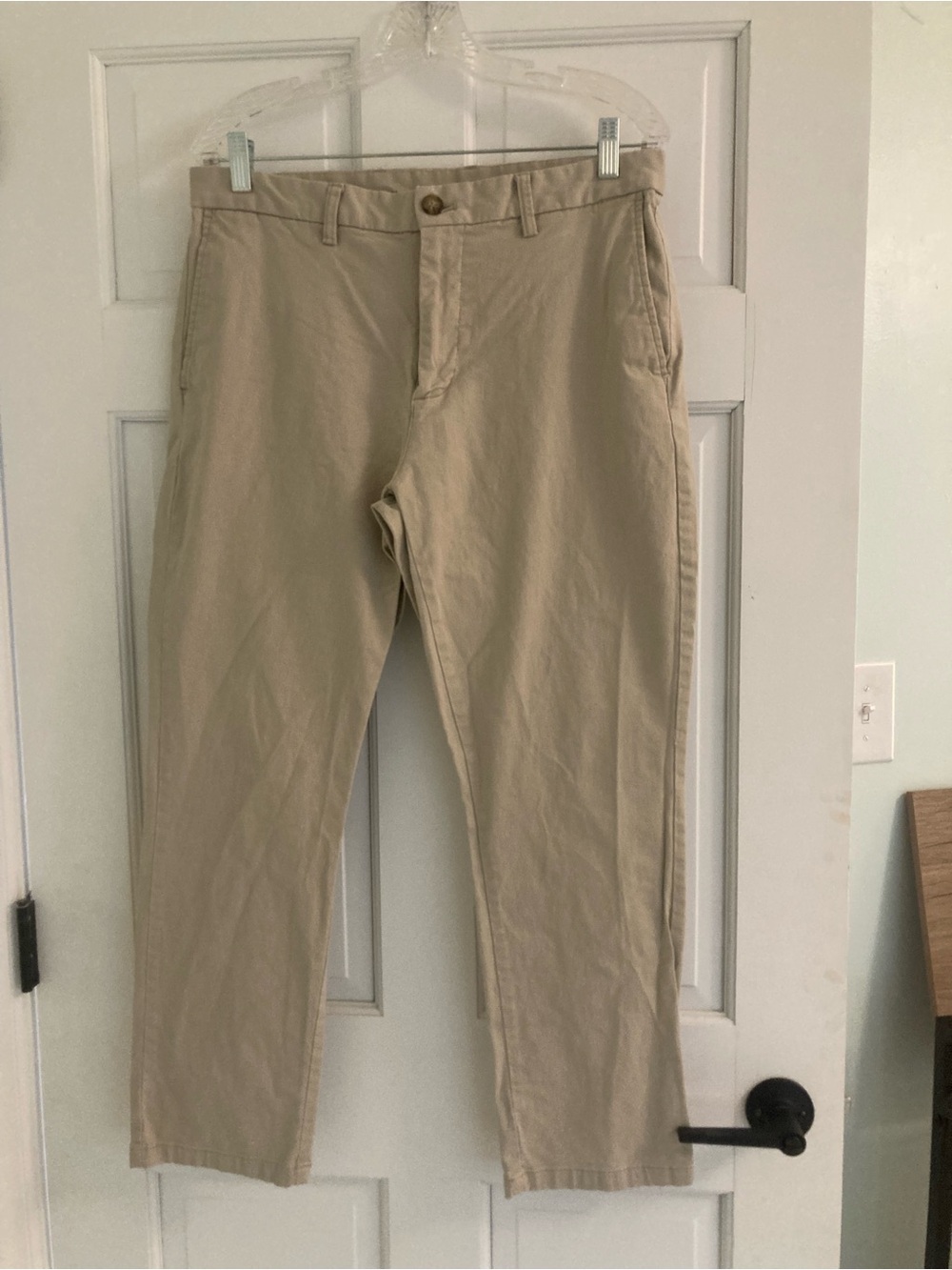 Old Navy Men’s Light Tan Chino Pants